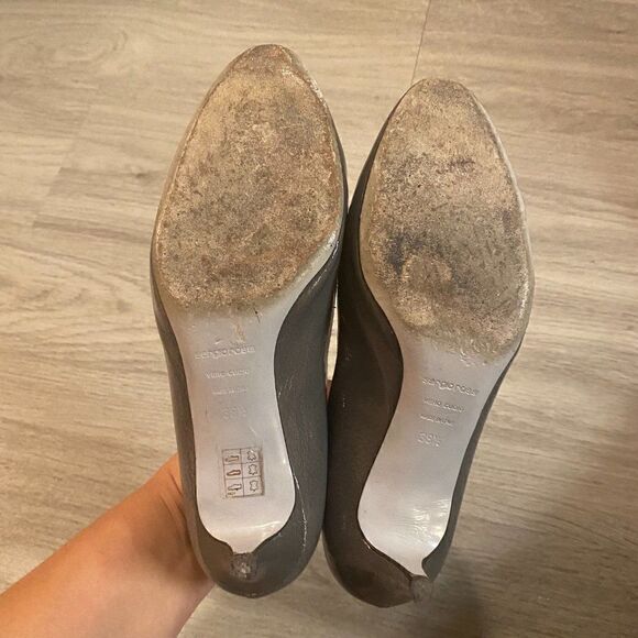 Sergio Rossi Womens Gray Vero Cuoio Patent Leather Pump Heel Size EUR 38.5 US 8 - Picture 6 of 8